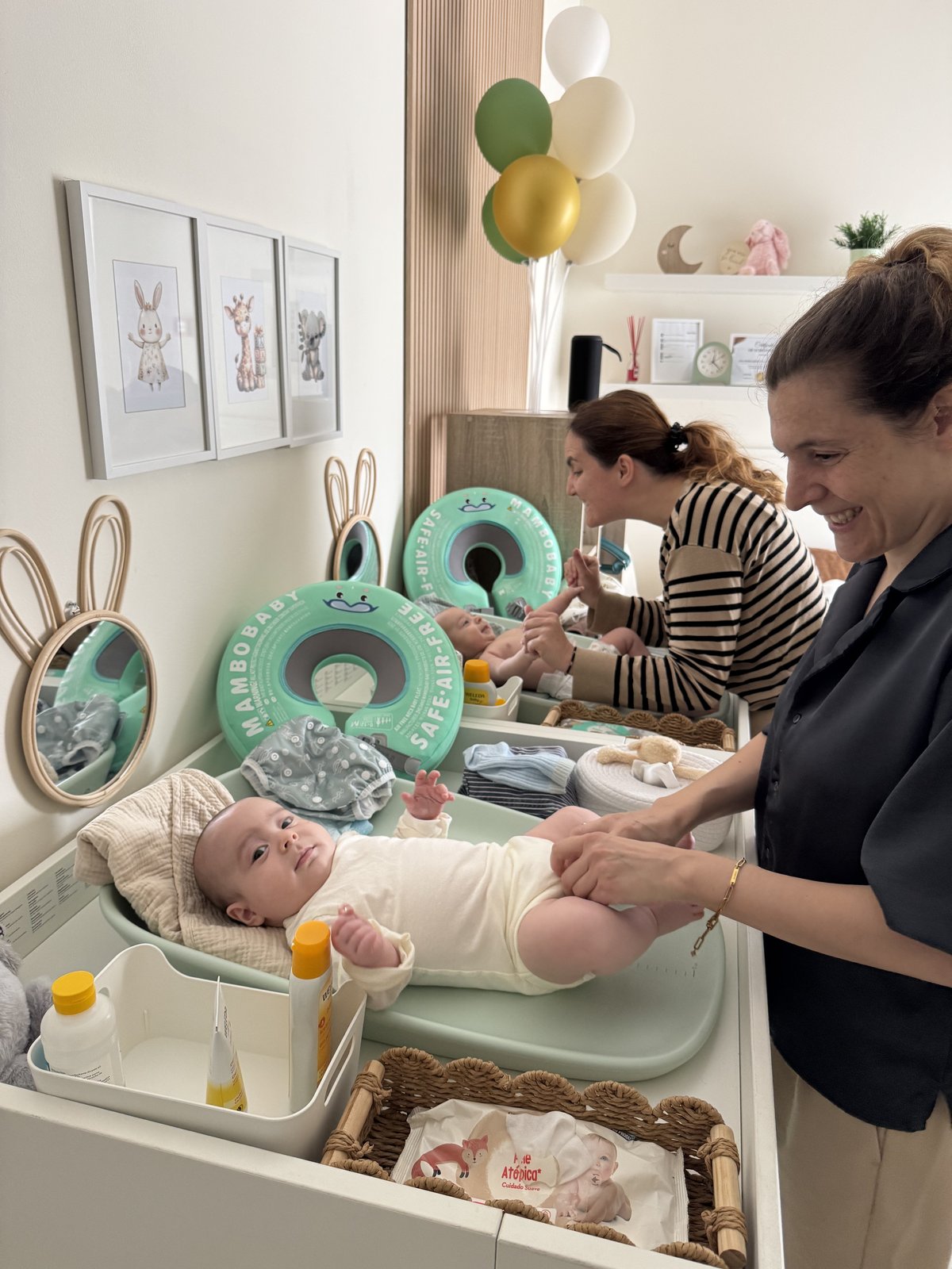 Mudinha de bebé na Bloom, com a equipa e a mãe
